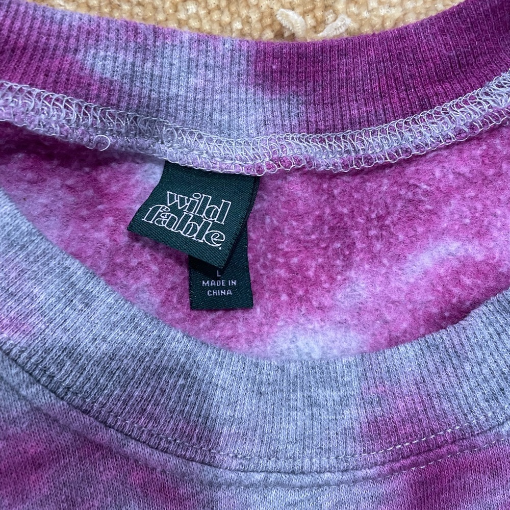 Wild fable tie dye sweater